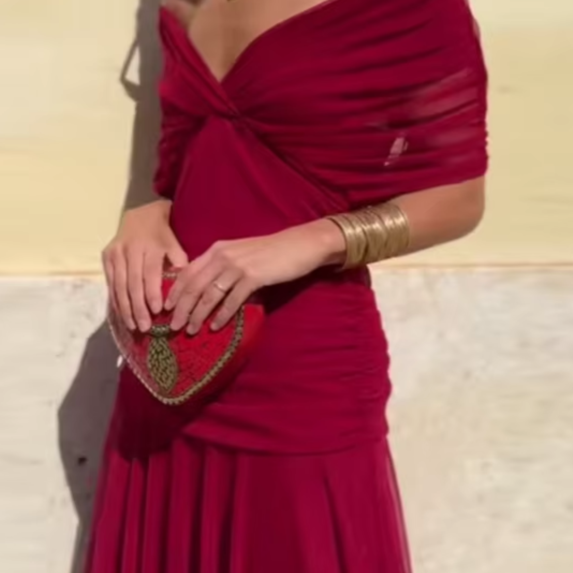 Louise | Elegancka Sukienka Maxi na Przyjęcie z Dekoltem w Serek